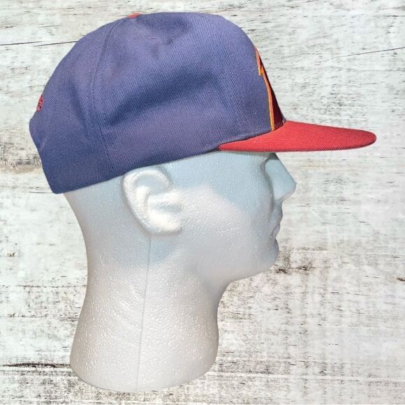 Mitchell & Ness Navy/Wine Cleveland Cavaliers Logo Adjustable SnapBack Hat - Picture 4 of 8